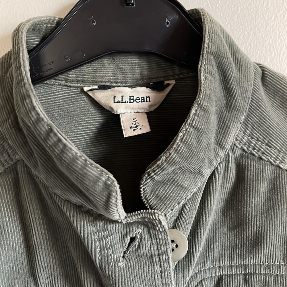 LL Bean Green Corduroy Jacket - Picture 2 of 2